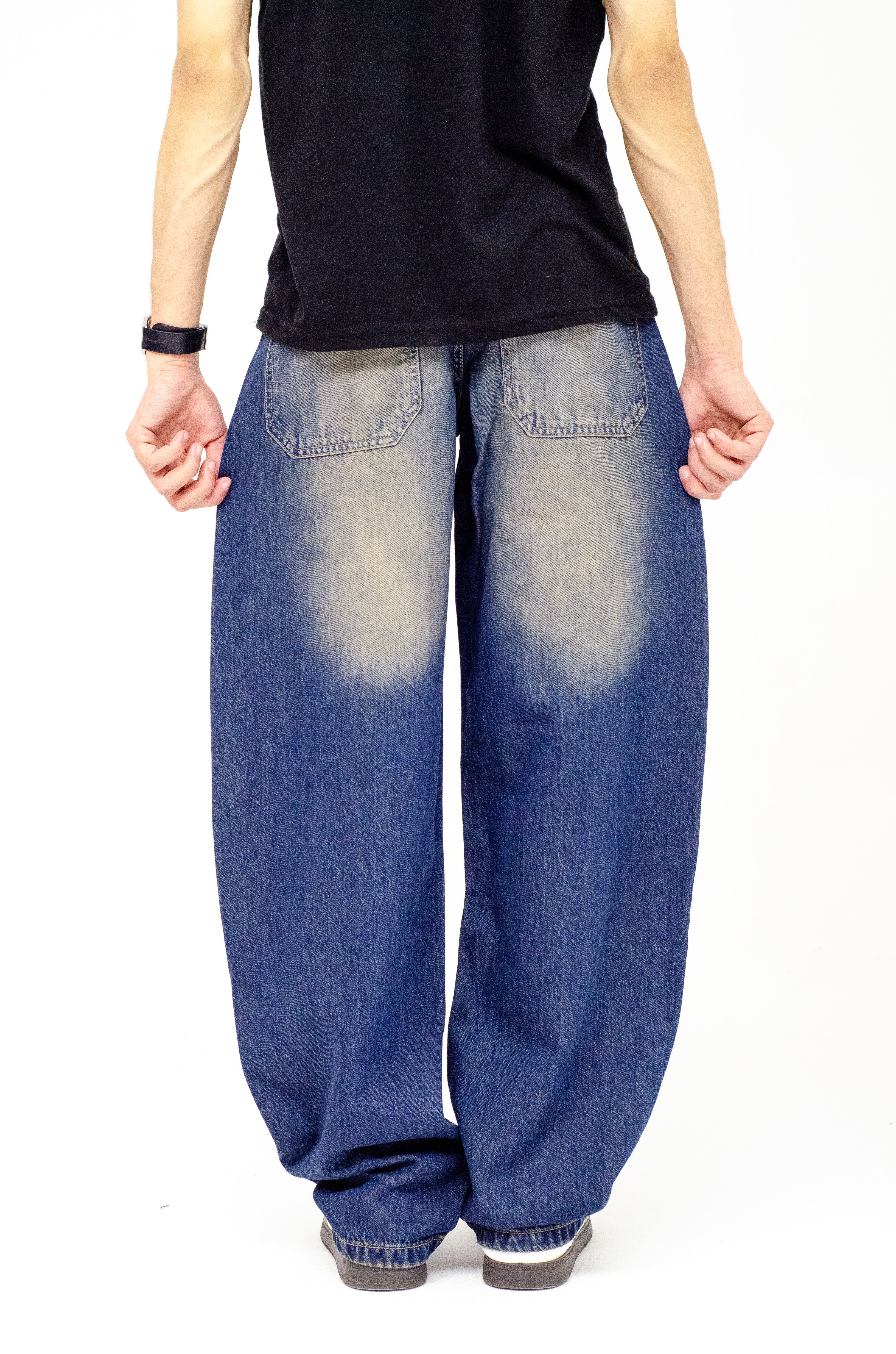 The Retro Fade Balloon Fit Denim