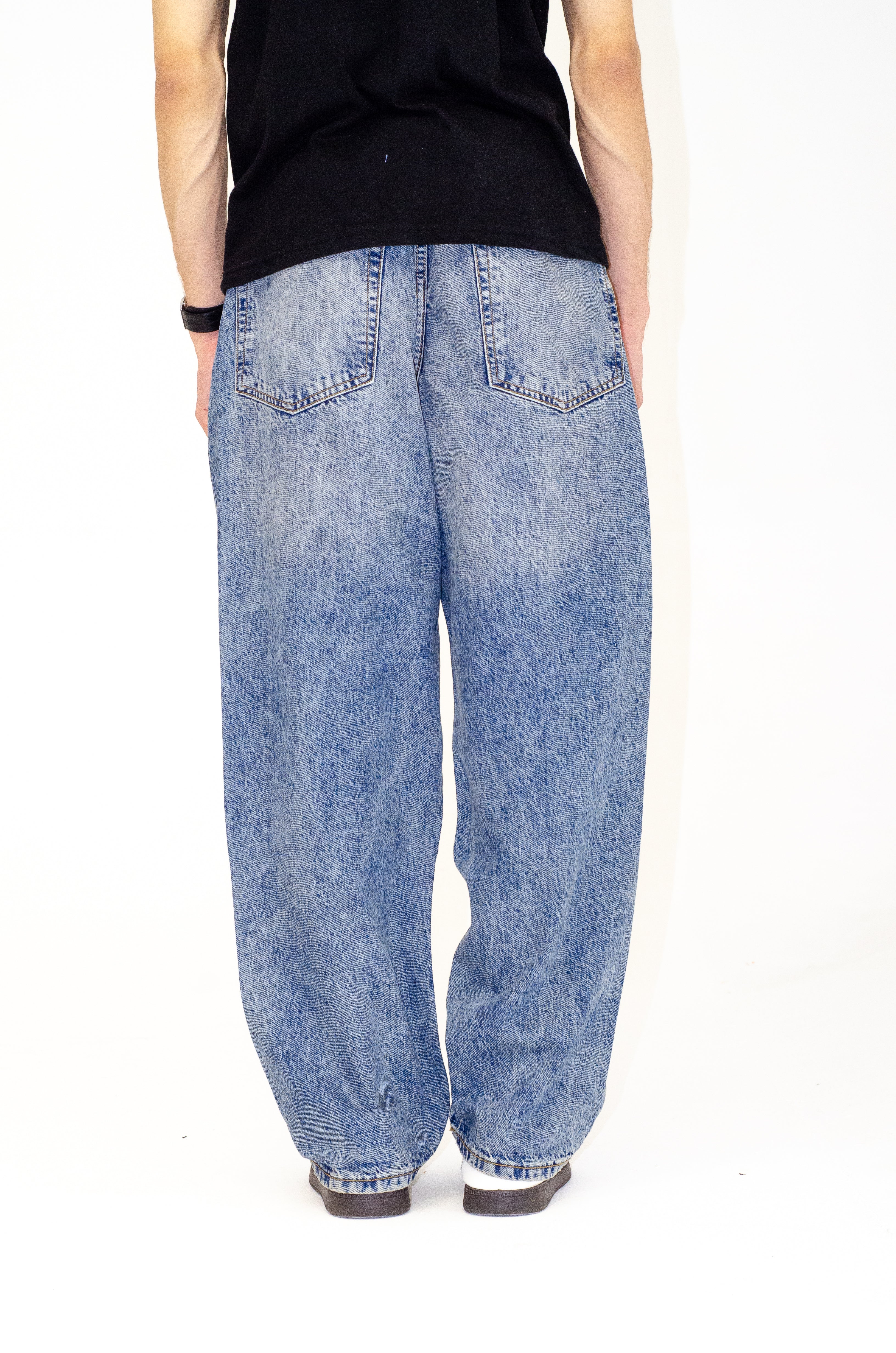 The 90s Grungy Baggy Denim
