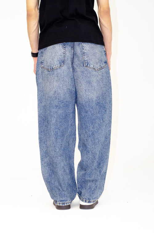 The 90s Grungy Baggy Denim
