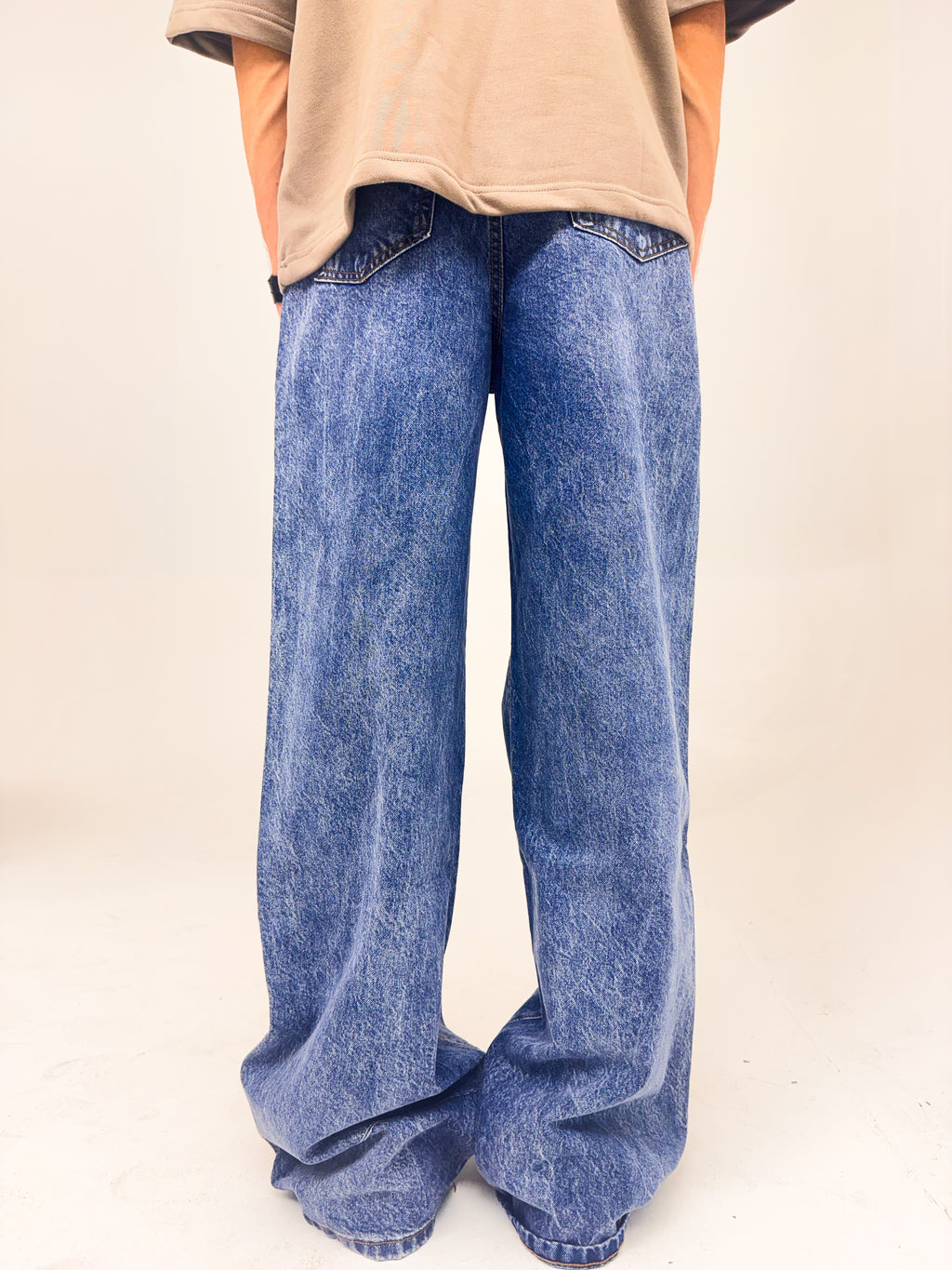Wide Leg Fractured Denims