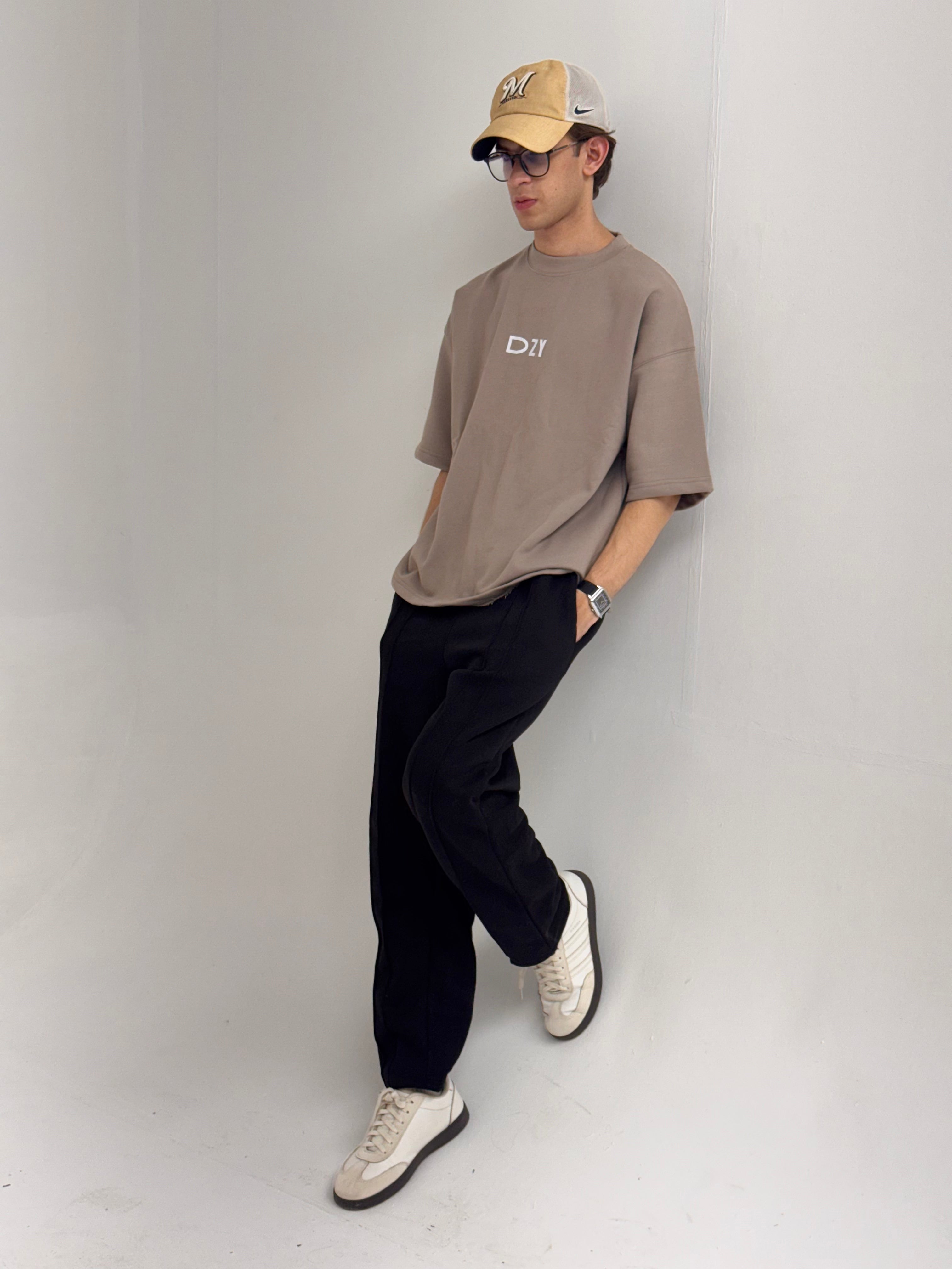 The Essential Heavyweight Boxy Fit Tee - Smokey Taupe